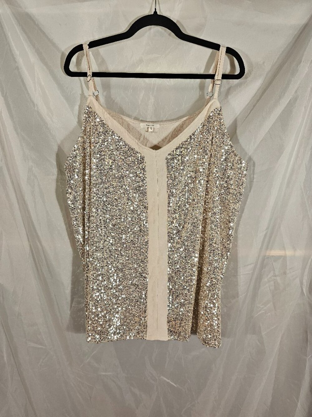 Maurice's pretty sequin front swing cami. Size 3X